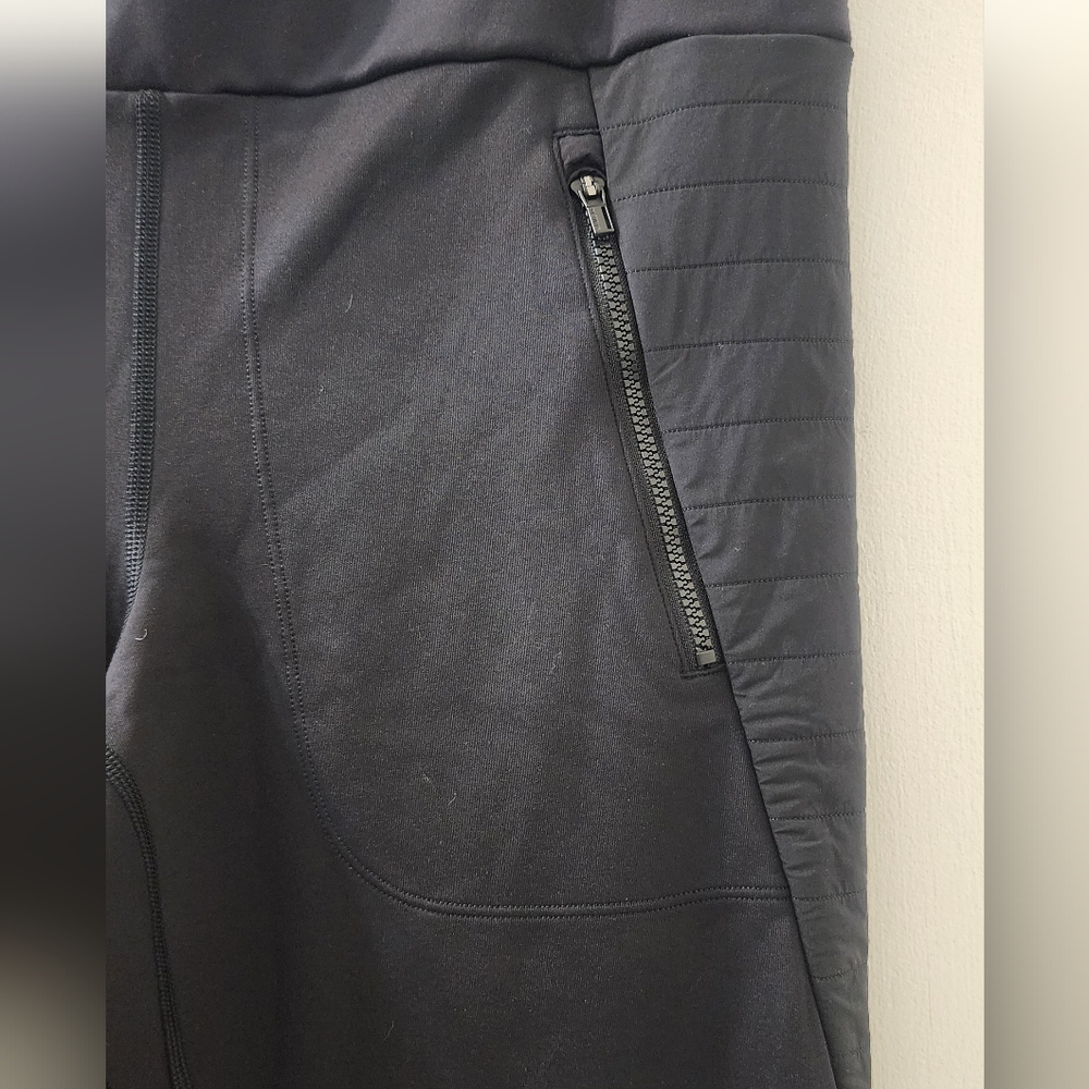 Athleta Black Leggings with Zipper Pockets - Picture 2 of 10